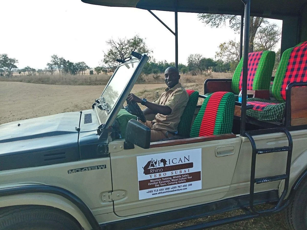 AFRICAN RHINO ADVENTURE