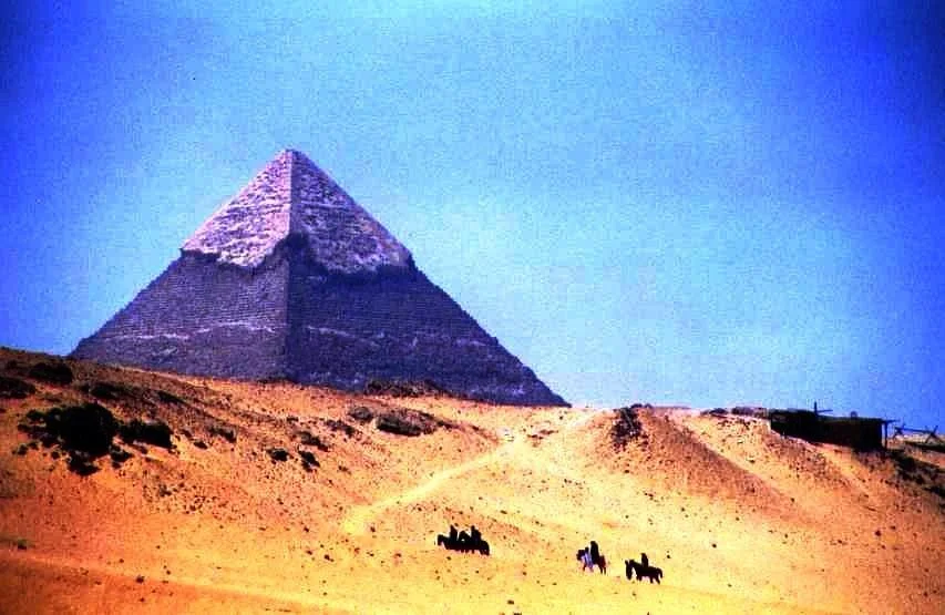 Tour Giza Pyramids by Camel Day Tour