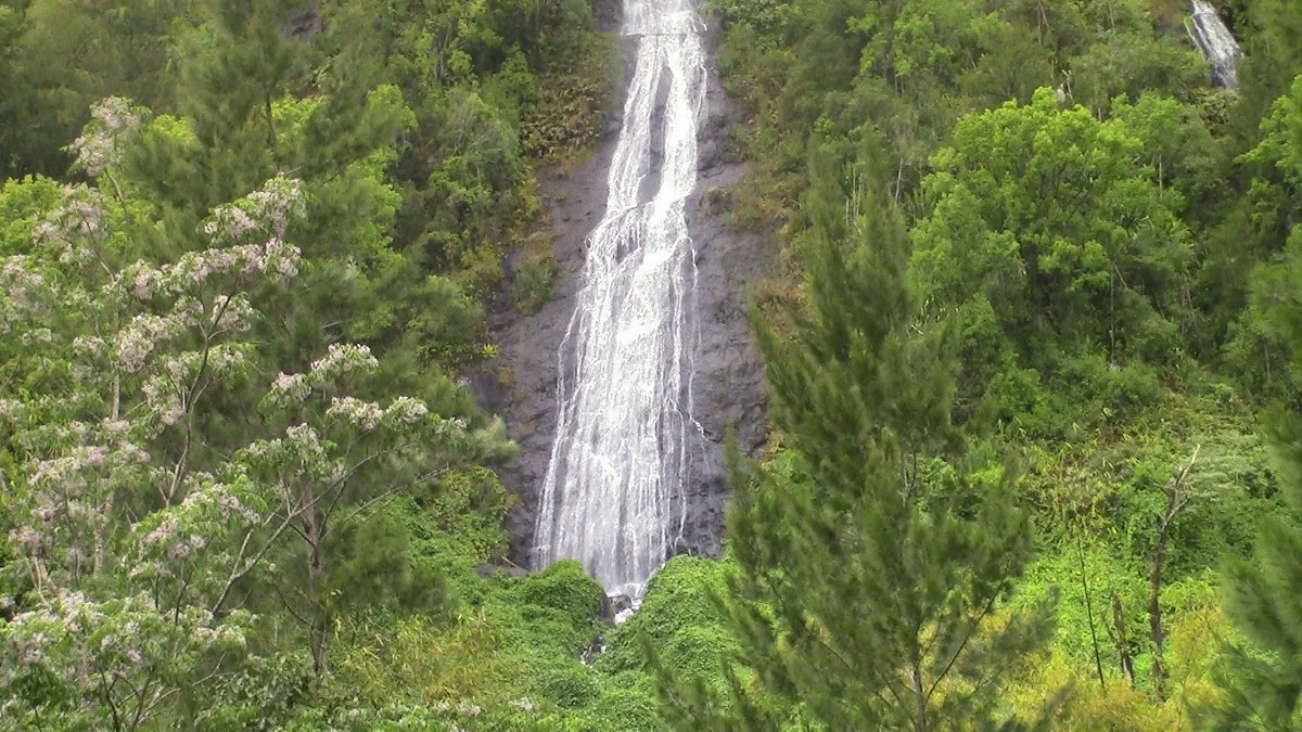 Les Trois Cascades