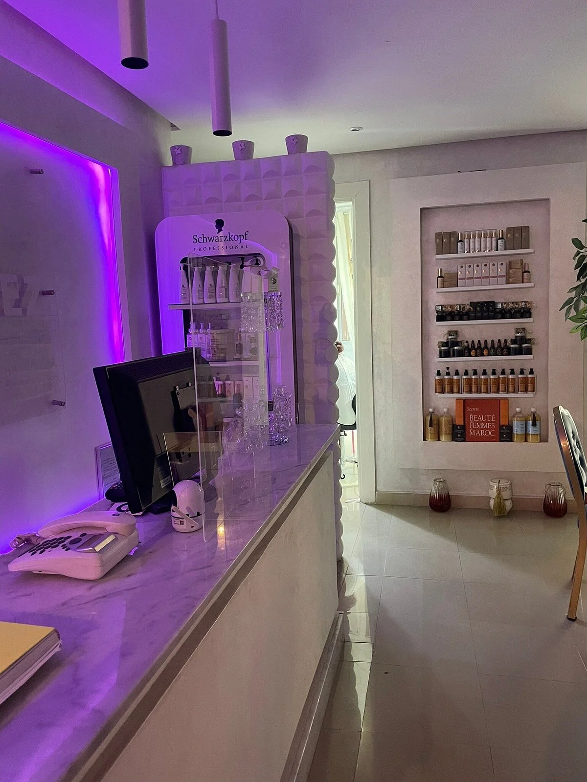 St Tropez Center de Beaute
