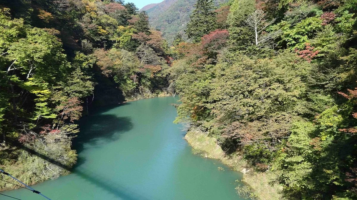 Mikaeri Suspension Bridge