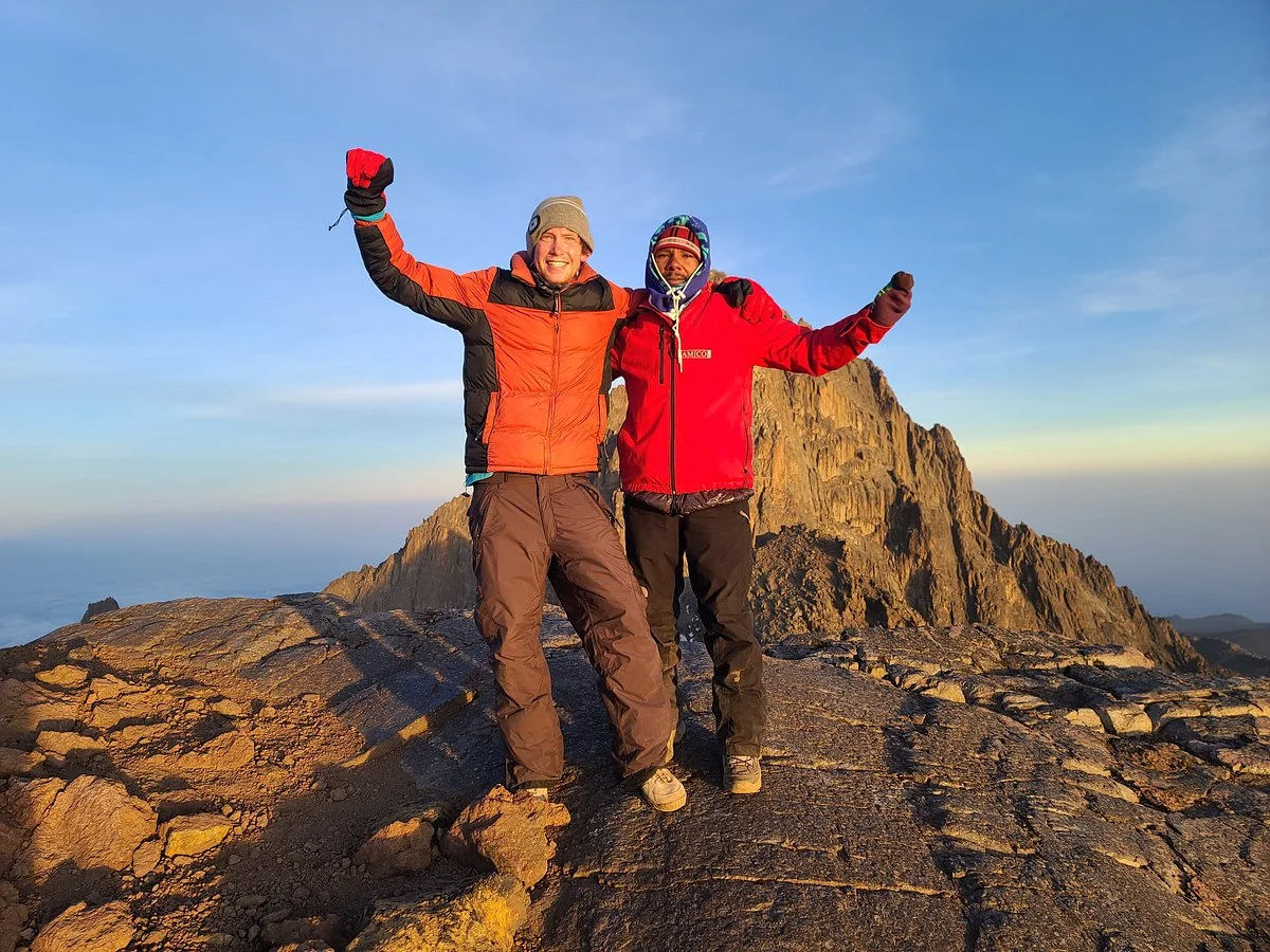 To Mount Kenya Safaris
