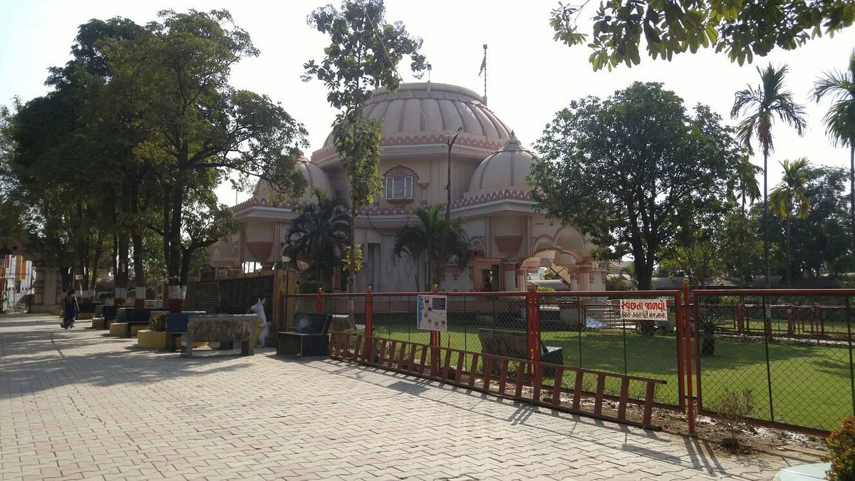 Tadkeshwar Mahadev Mandir