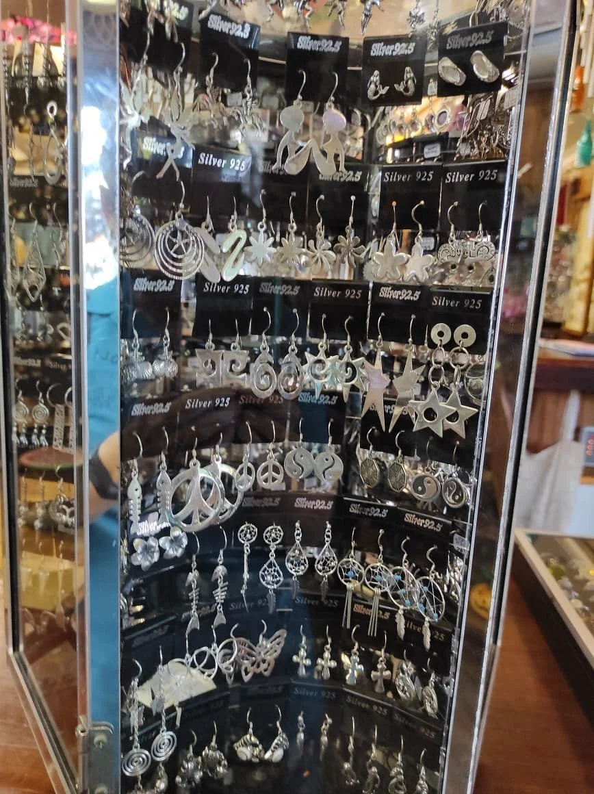 Magenta Moon Boutique