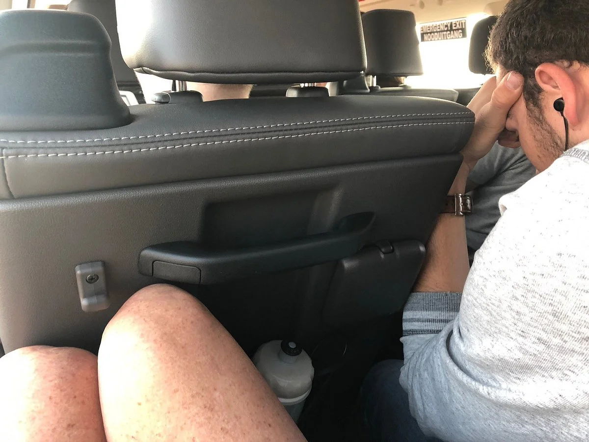 Ashtons Shuttles & Transfers