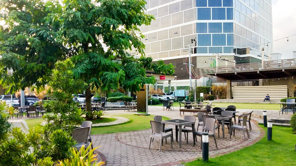 Oakridge Business Park