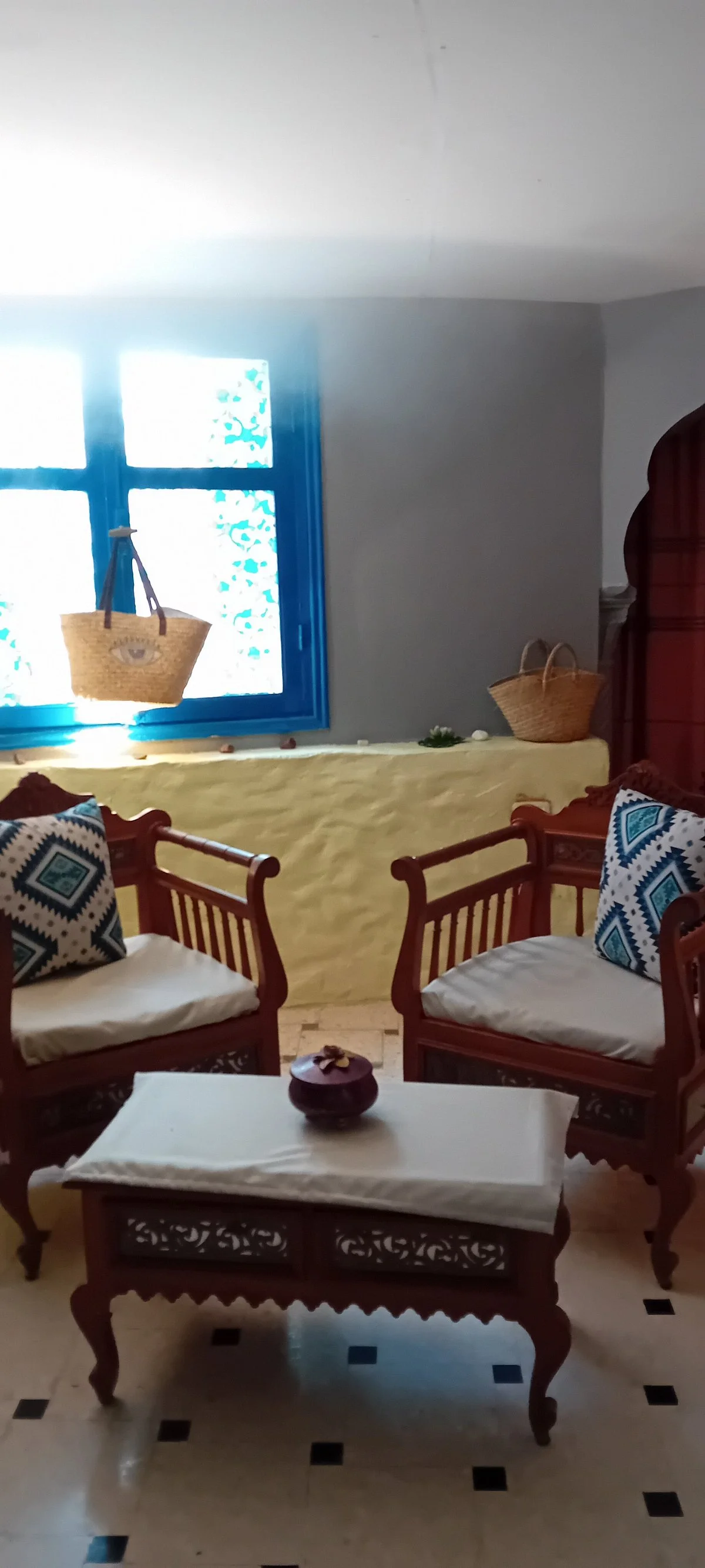 Lawra Beauty Center