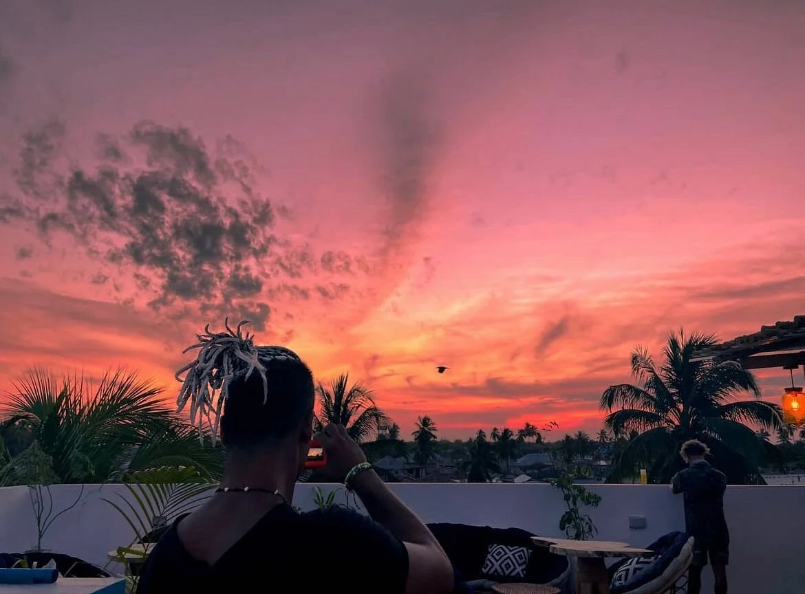 Hi Skybar