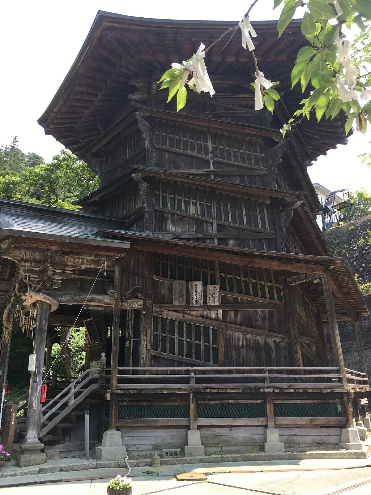 Byakkotai's Tomb