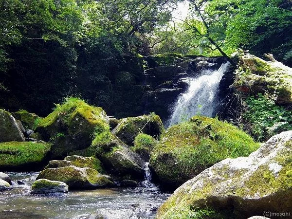 Meotodaki Falls