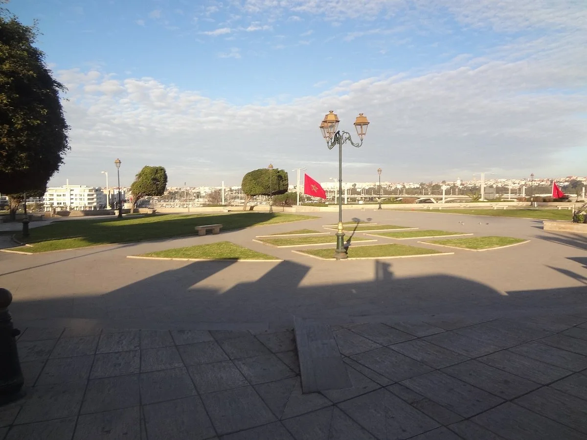 16th November Square