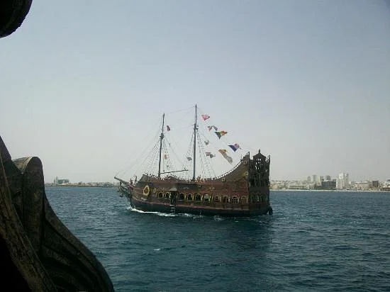 Msaken Voyages - Excursion Bateau Pirate