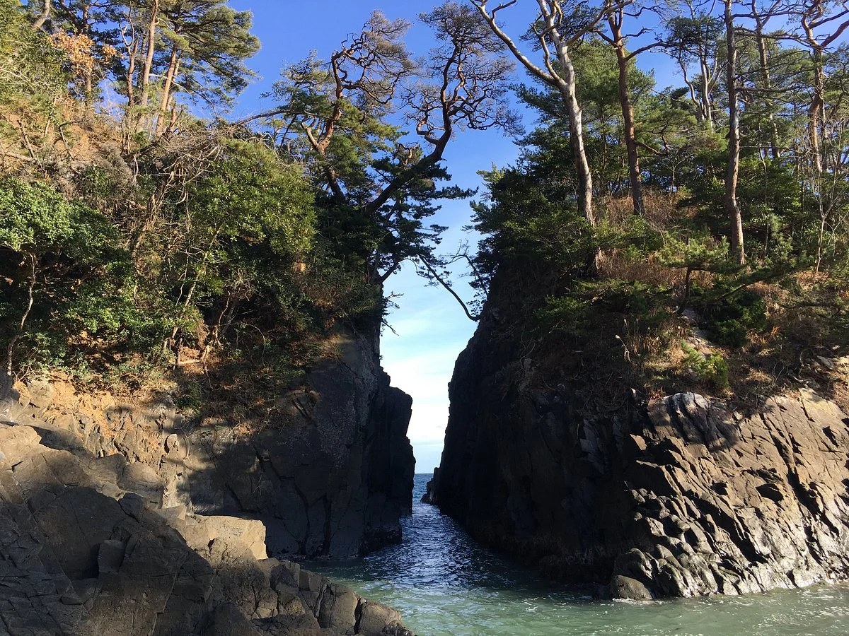 Cape Kamiwarizaki
