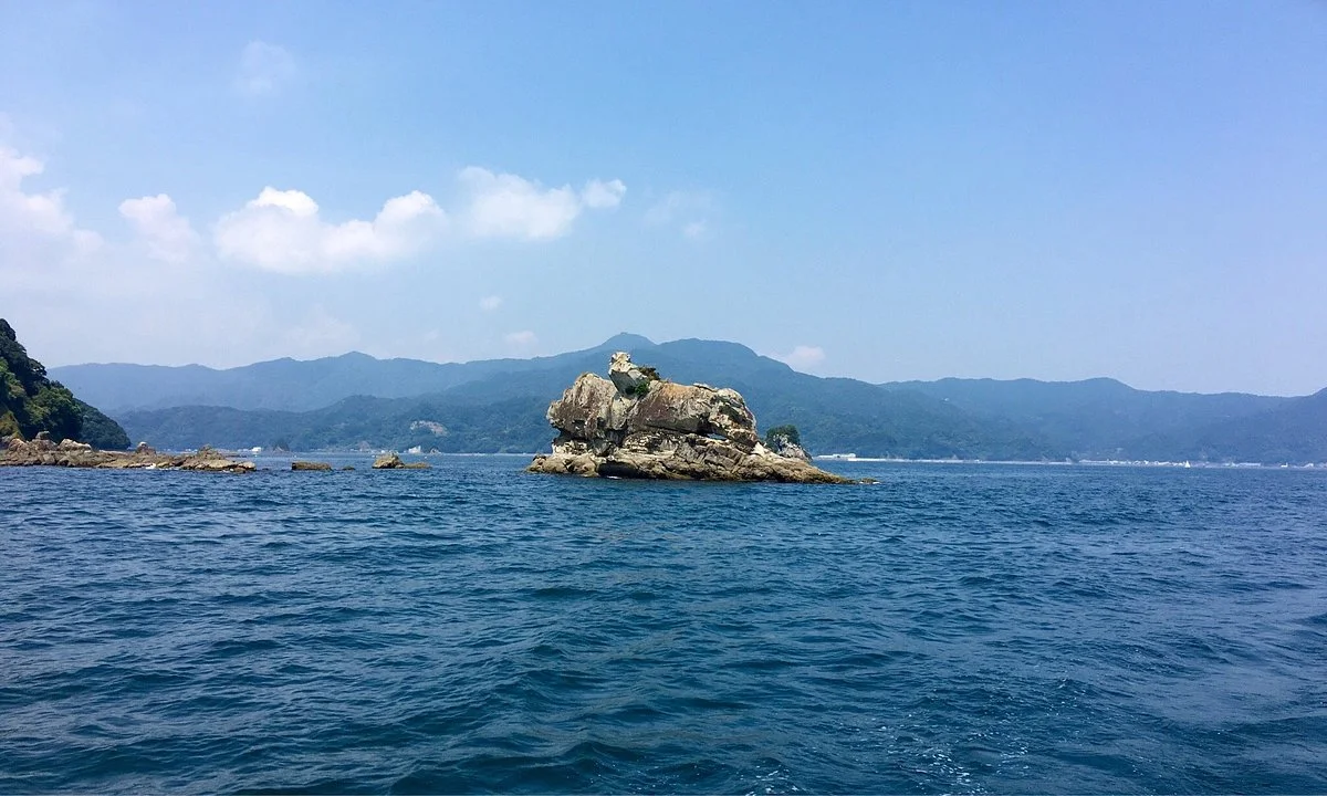 Saiki Port