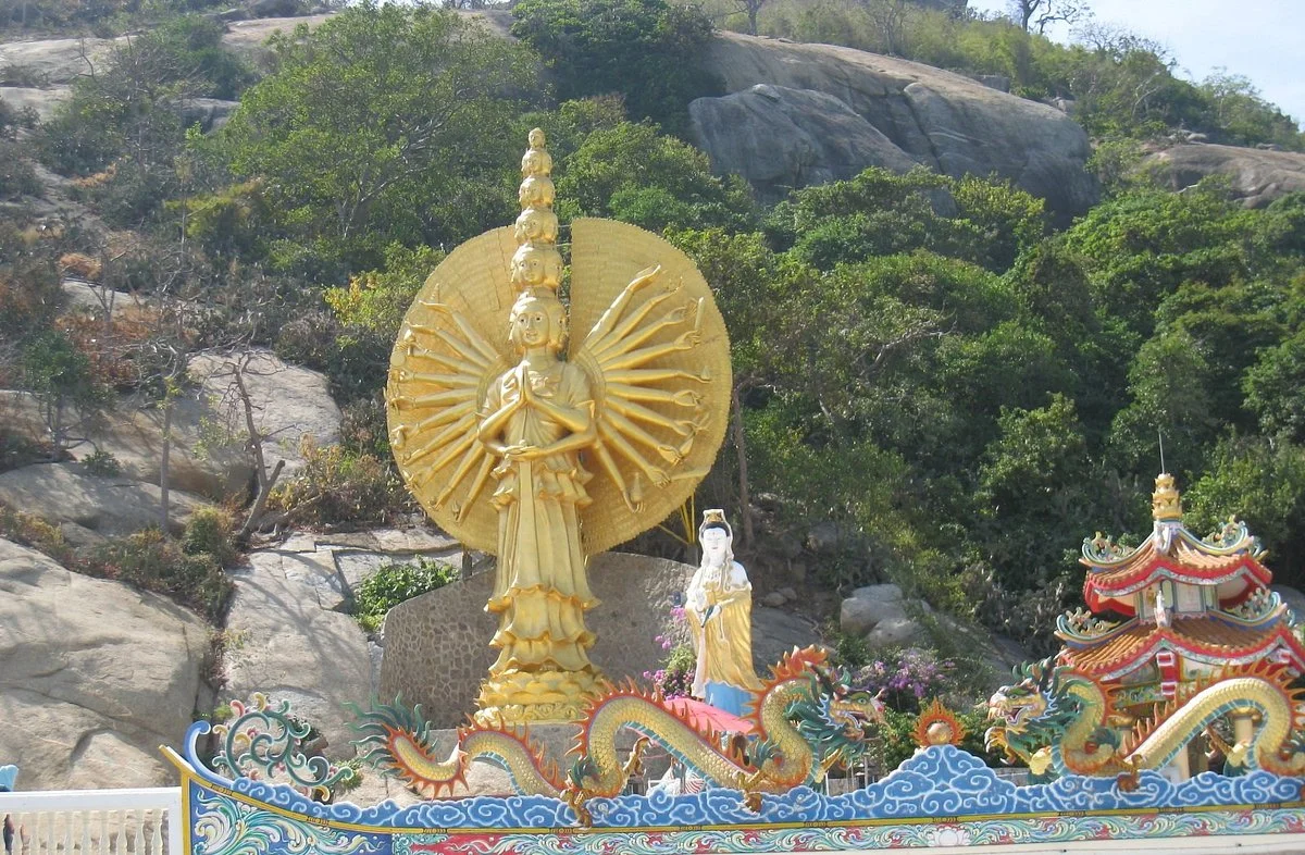 Wat Khao Takiap