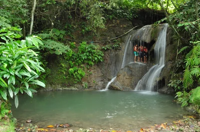 Guinayangan - Photo 3