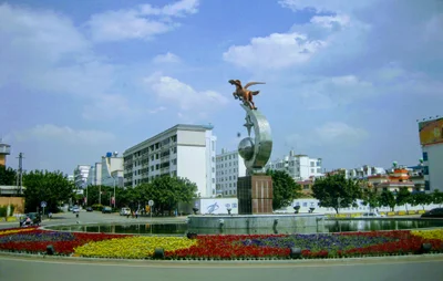 Mengzi City - Photo 3