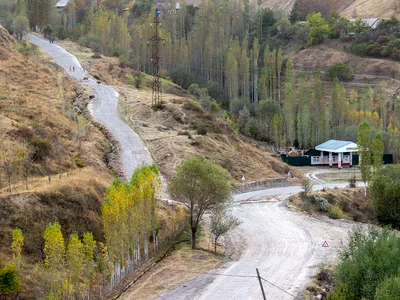 Vahdat - Photo 3