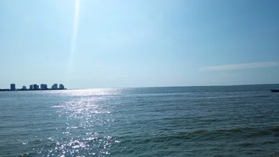 Bahia de Caraquez - Photo 2