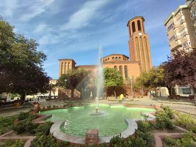 Cornella de Llobregat - Photo 4
