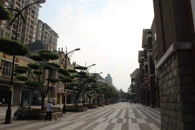 Yibin - Photo 4