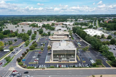 Gaithersburg - Photo 2
