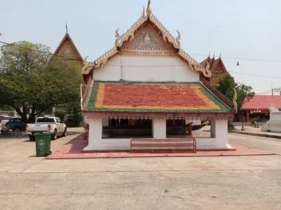 Phra Samut Chedi - Photo 2