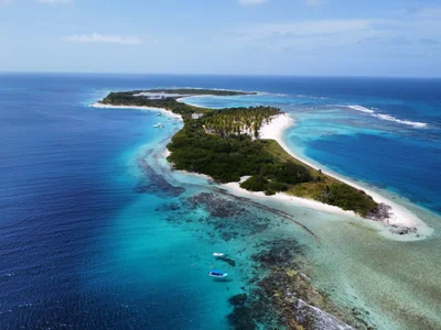 Morrocoy National Park - Photo 3