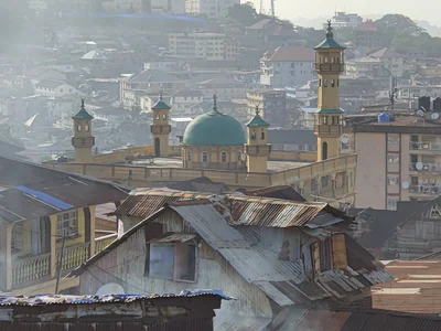 Freetown - Photo 5