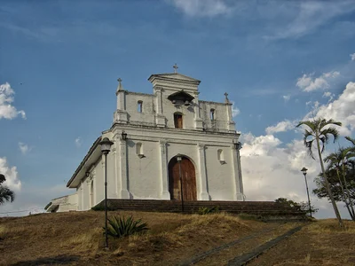 La Union - Photo 2