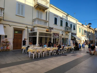 San Vincenzo - Photo 2