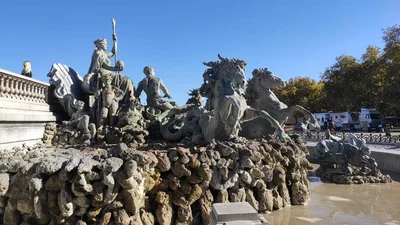 Bordeaux - Photo 3