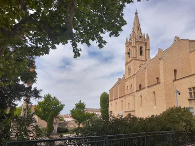Salon de Provence - Photo 4