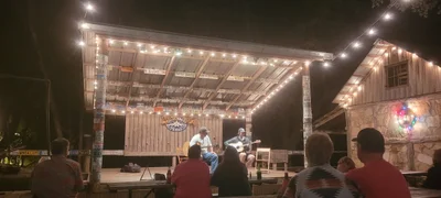 Luckenbach - Photo 4