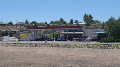 Camp Verde - Photo 2