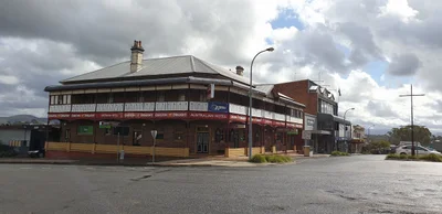 Wingham - Photo 2