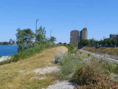 Sarnia - Photo 5