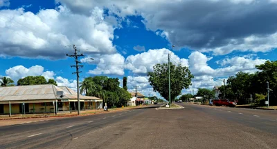 Normanton - Photo 3