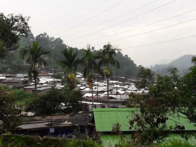 Nongpoh - Photo 3