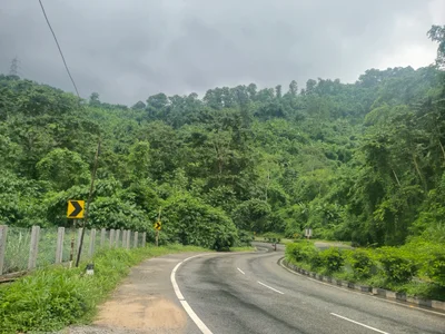 Nongpoh - Photo 5