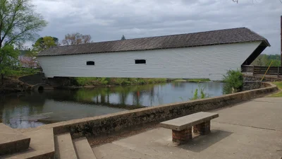 Elizabethton - Photo 2