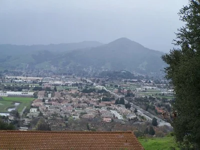 Morgan Hill - Photo 3