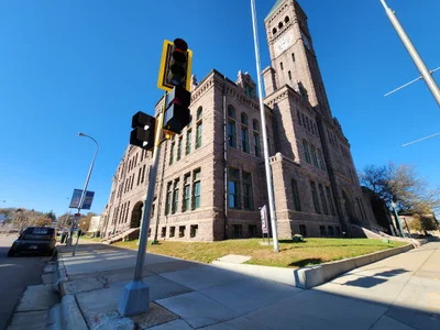 Sioux Falls - Photo 3