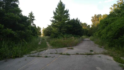 Lambton Shores - Photo 2