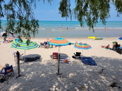 Lambton Shores - Photo 4