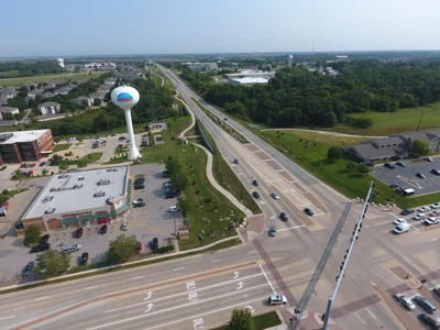 Coralville - Photo 2