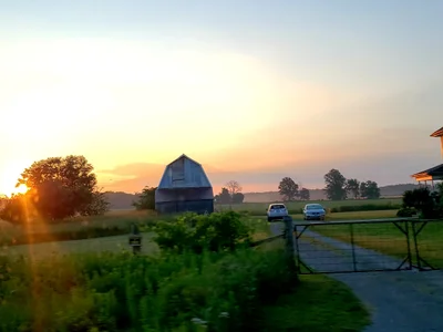 Dunnville - Photo 2