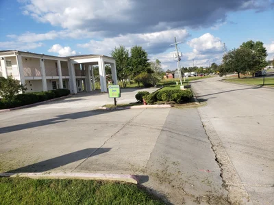 Denham Springs - Photo 2