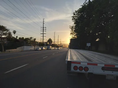 Compton - Photo 3