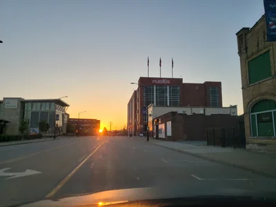 Neenah - Photo 2